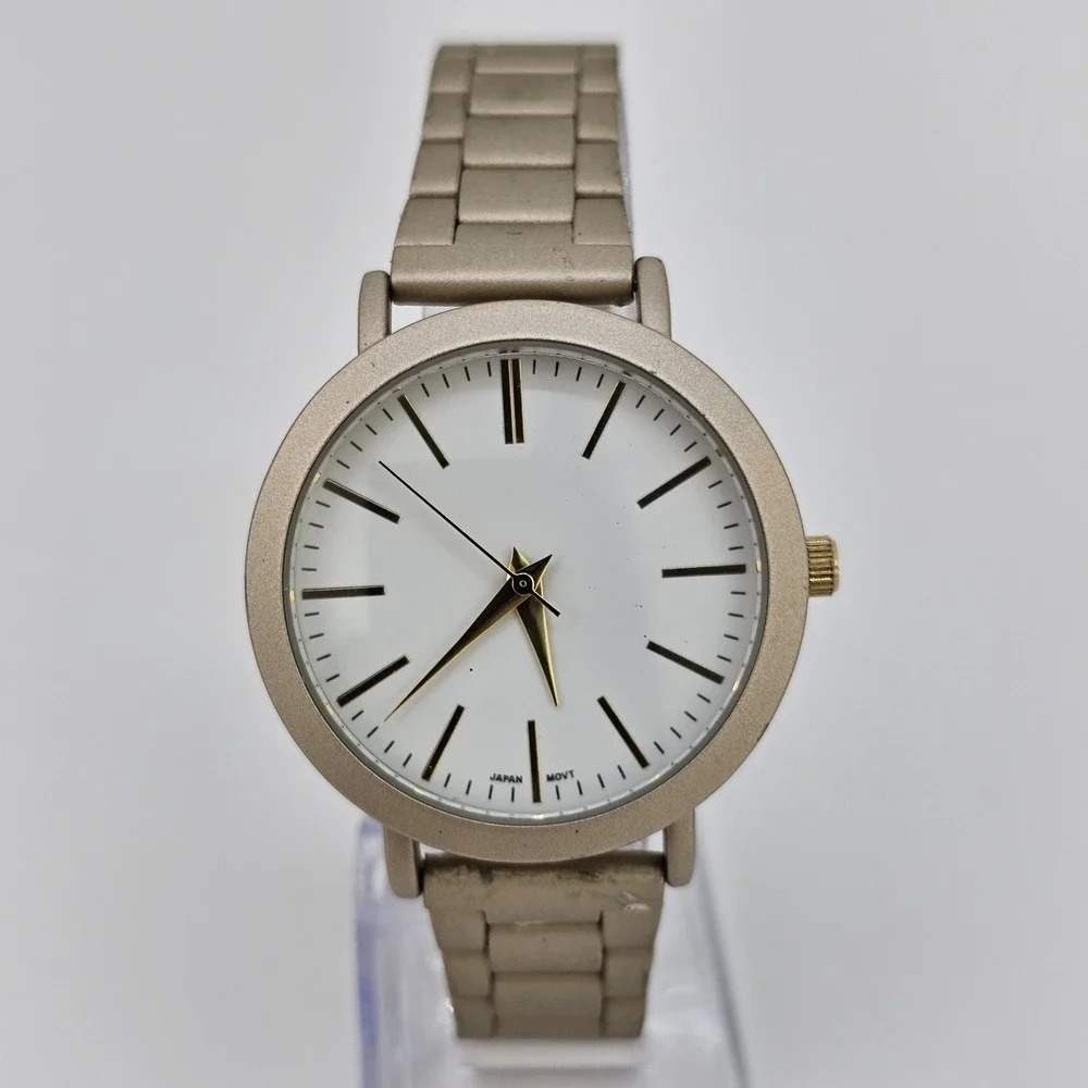 36MM Women's Watch White‎ Dial Champagne Bracelet Band New Battery